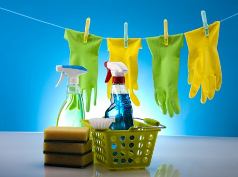 Bedroom linen replacement during Airbnb cleaning service